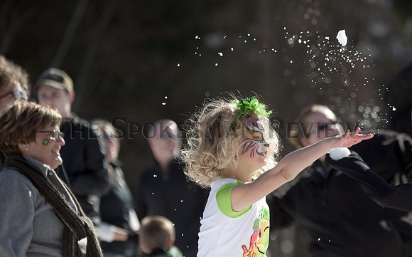 srx_CDA_snowball_fight_4_.jpg