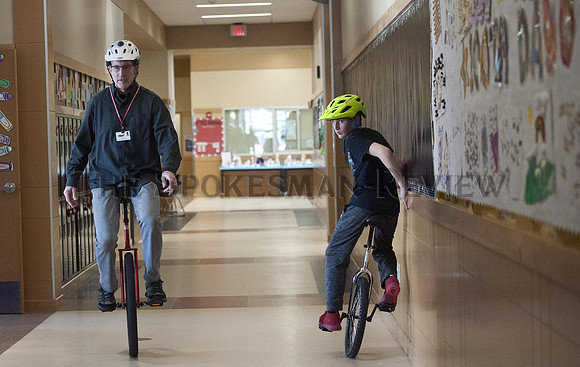 srx_Unicycle_3_.jpg