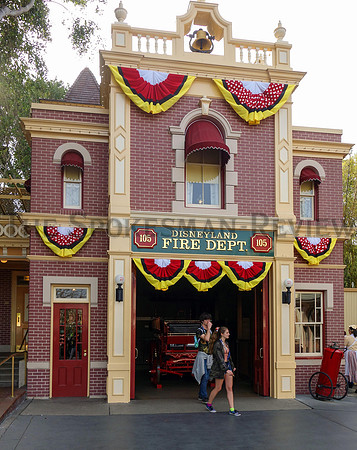 SRX_DISNEYLAND 2