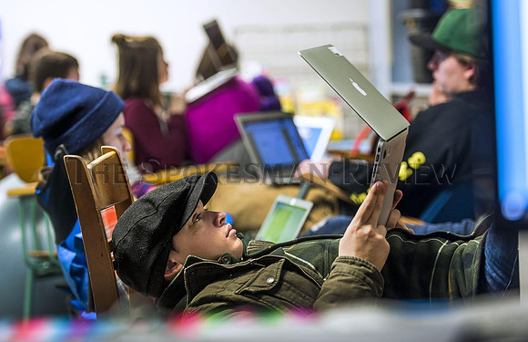 EAST VALLAY MACBOOKS