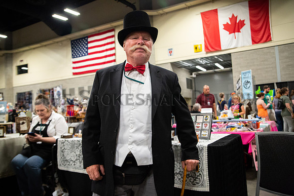 SRX LILAC CITY COMICON 8
