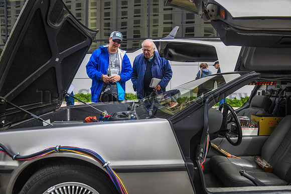 SRX DELOREAN 7