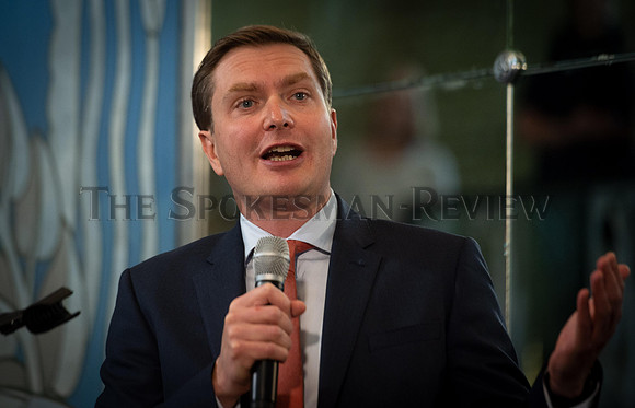 SRX_JAMES LOWE