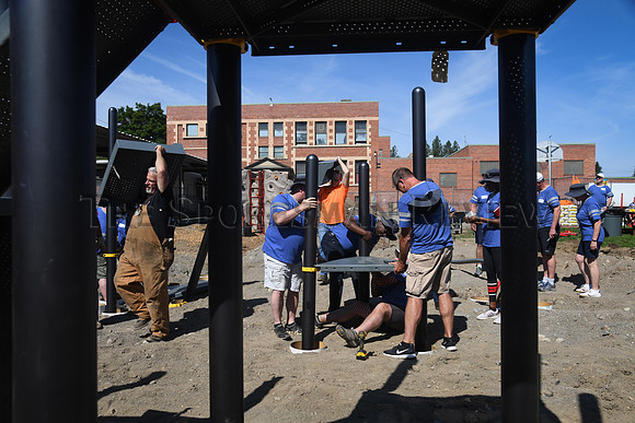 SRX ADAMS PLAYGROUND 8