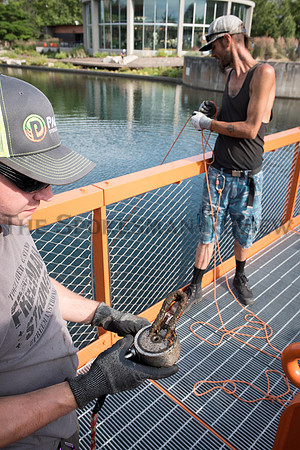 SRX_MAGNET_FISHING3