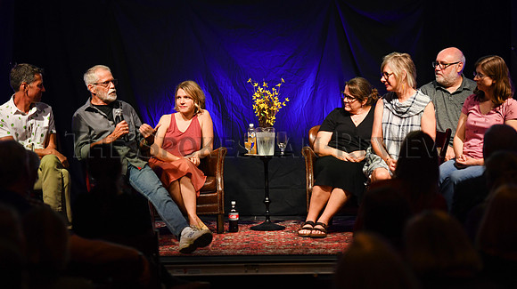 SRX_BOOKCLUB_001_TT