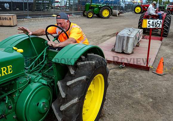 SRX_TRACTOR PULL