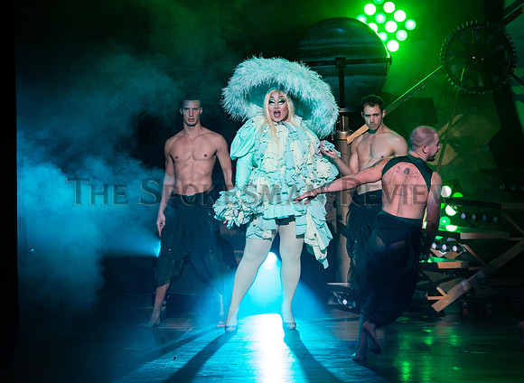 SRX RUPAUL'S DRAG RACE 27