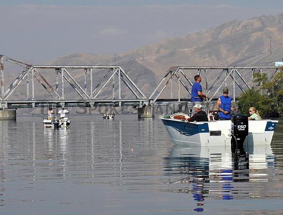 STEELHEAD ANGLERS 4