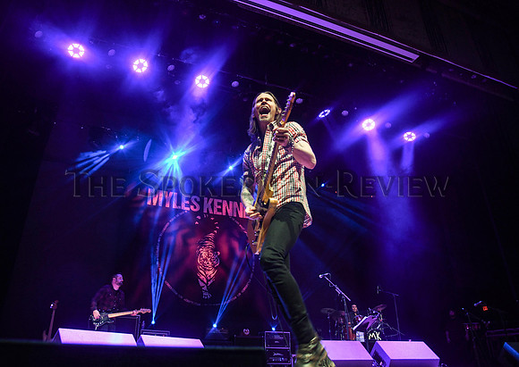 MYLES KENNEDY 2