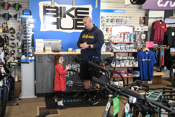 SRX BIKE HUB 4
