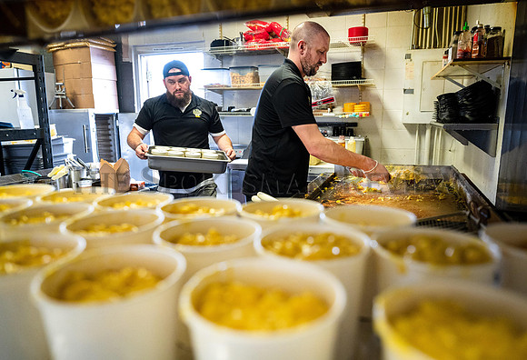 SRX_HOMELESS MEALS
