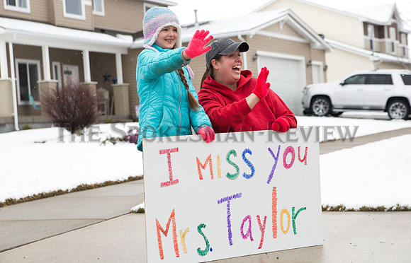 SRX TEACHER PARADE 13