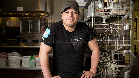 SRX RIVER CITY KITCHEN PORTRAIT 1
