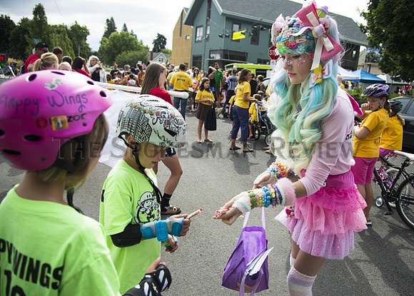 SOUTH_PERRY_STREET_FAIR