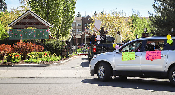 SRX TOUCHMARK MOTHERS DAY PARADE 5