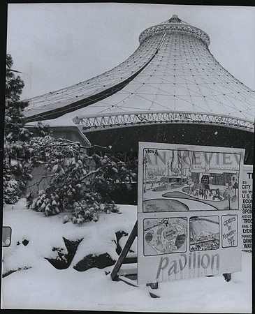 1977 Press Photo Tear in Roof U.S. Pavilion Expo '74, Spokane, Washington