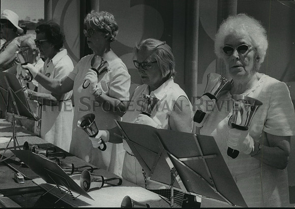 1974 Press Photo Handbell Ringers Entertain at Expo's International Amphitheater
