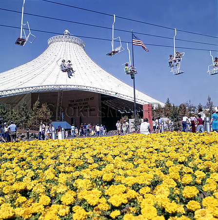 SRX EXPO PAVILION FLOWERS