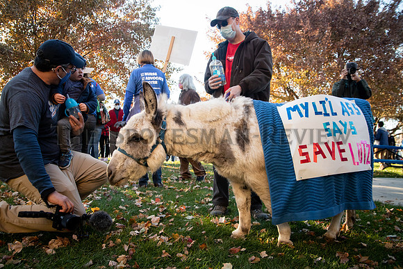 SRX PROTEST FOR LUTZ 10
