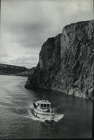 1940 Press Photo WPA built work boat Wellpinit, beside rock in Spokane river