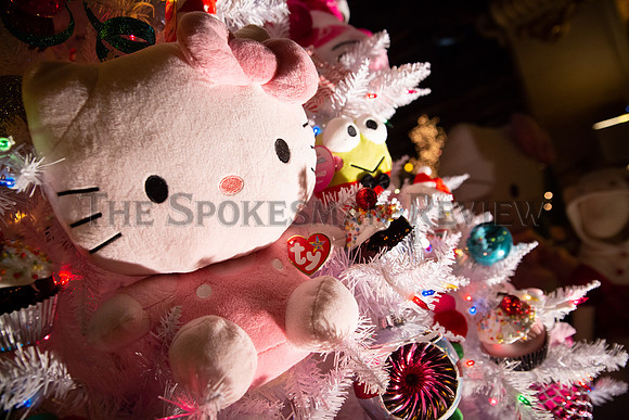 SRX DAVENPORT CHRISTMAS TREES 5