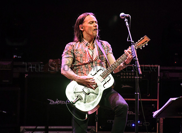 SRX MYLES KENNEDY 12