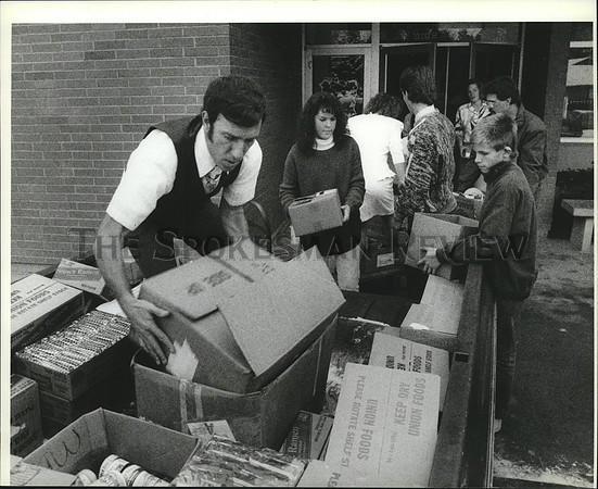 1981 Press Photo Rocket Boosters helping out at the University Food Bank