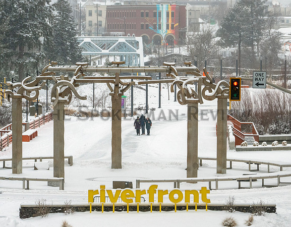 SRX RIVERFRONT SNOW 1
