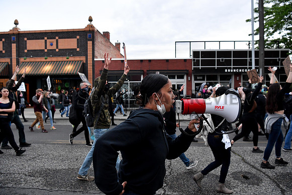 SRX_PROTEST_030_TT