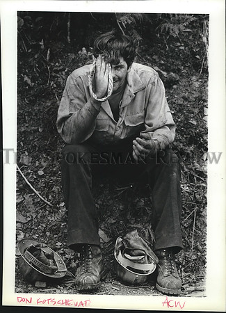 1988 Press Photo Forest Firefighter School trainee Don Kotschevar in Idaho fire
