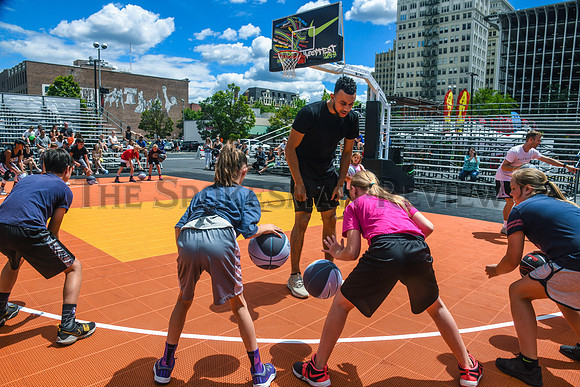 HOOPFEST NIGEL WILLIAMS-GOSS 7
