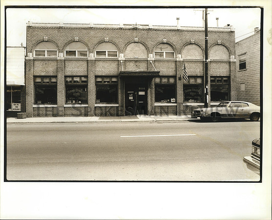 1991 Press Photo Street view of building in Hillyard.