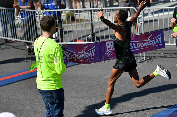 BLOOMSDAY_014_TT