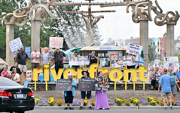 SRX_protest_003_TT